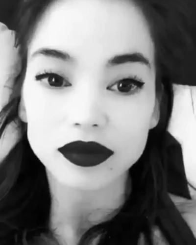 angelinamoonofficial