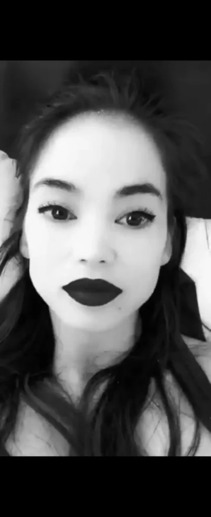 angelinamoonofficial